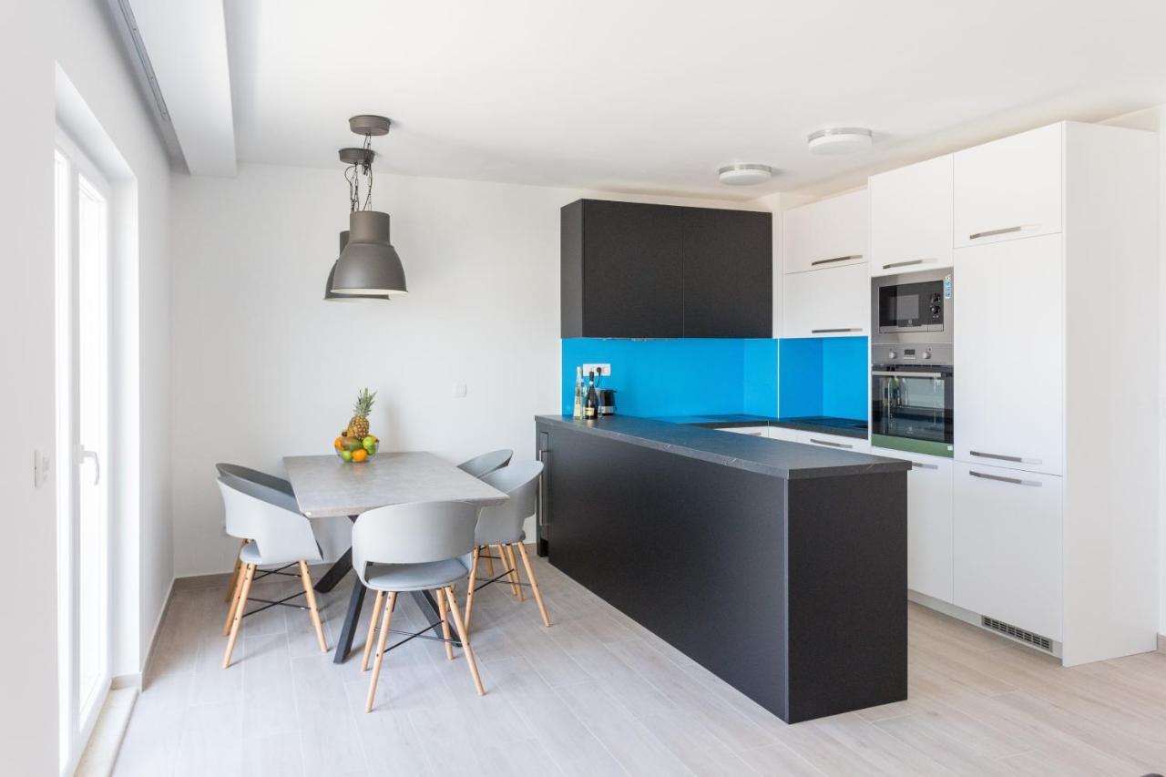 Apartments Bella Vista - มลินี ภายนอก รูปภาพ