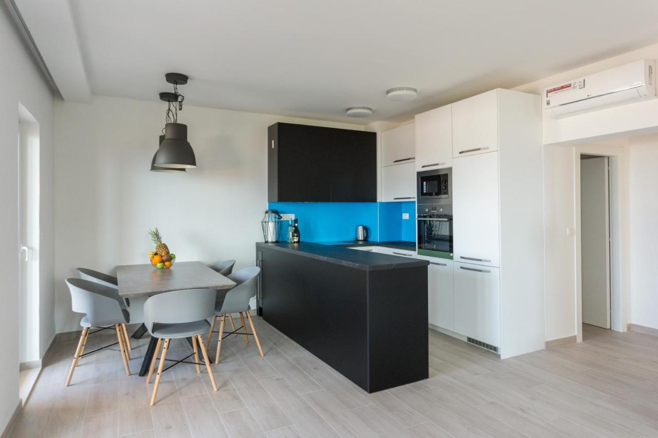 Apartments Bella Vista - มลินี ภายนอก รูปภาพ