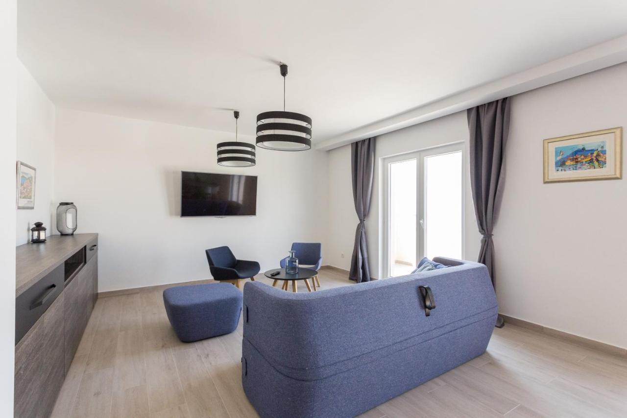 Apartments Bella Vista - มลินี ภายนอก รูปภาพ