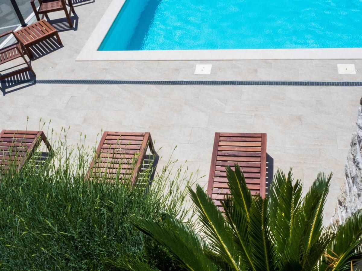 Apartments Bella Vista - มลินี ภายนอก รูปภาพ
